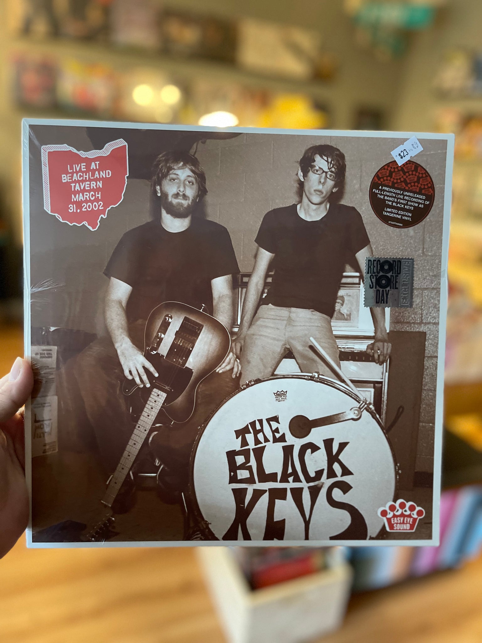 Black Keys-Live at &beach Land Tavern March 31 2002