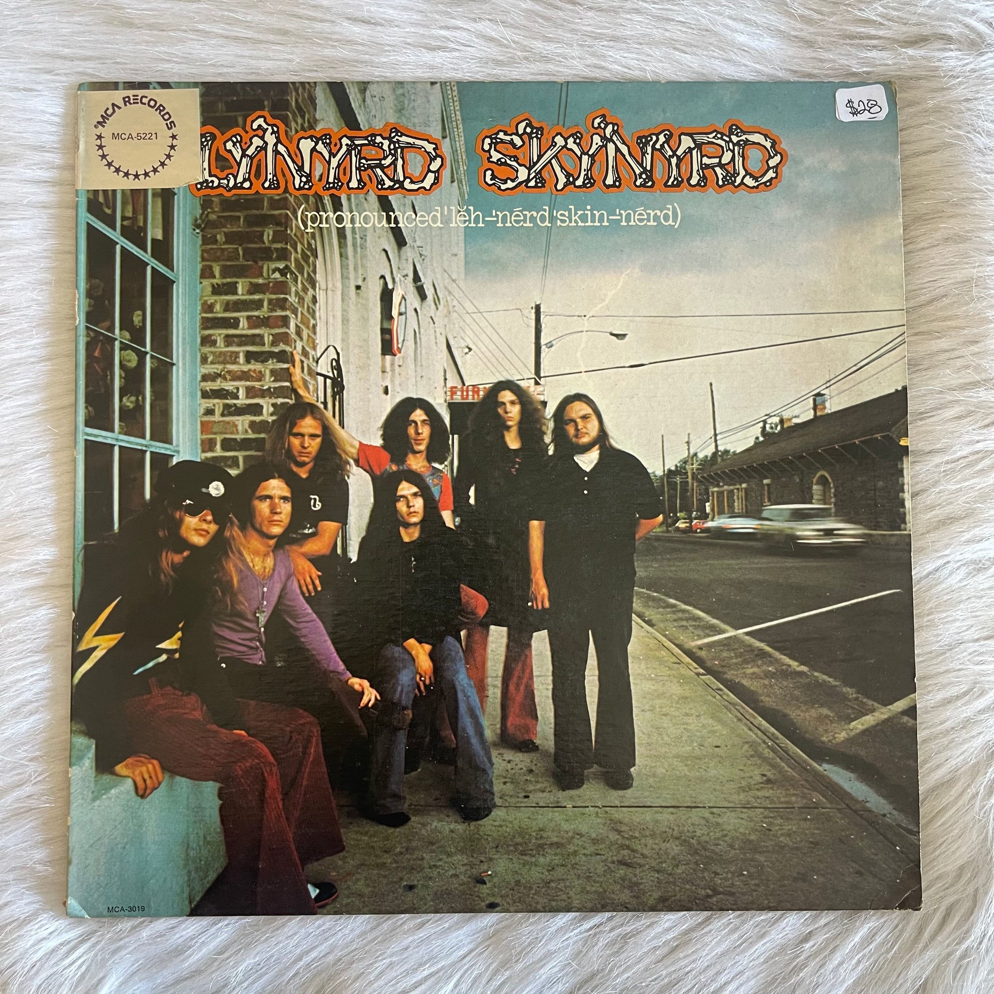 Lynyrd Skynyrd-(Pronounced ‘Lĕh-‘nérd ‘Skin-‘nérd)