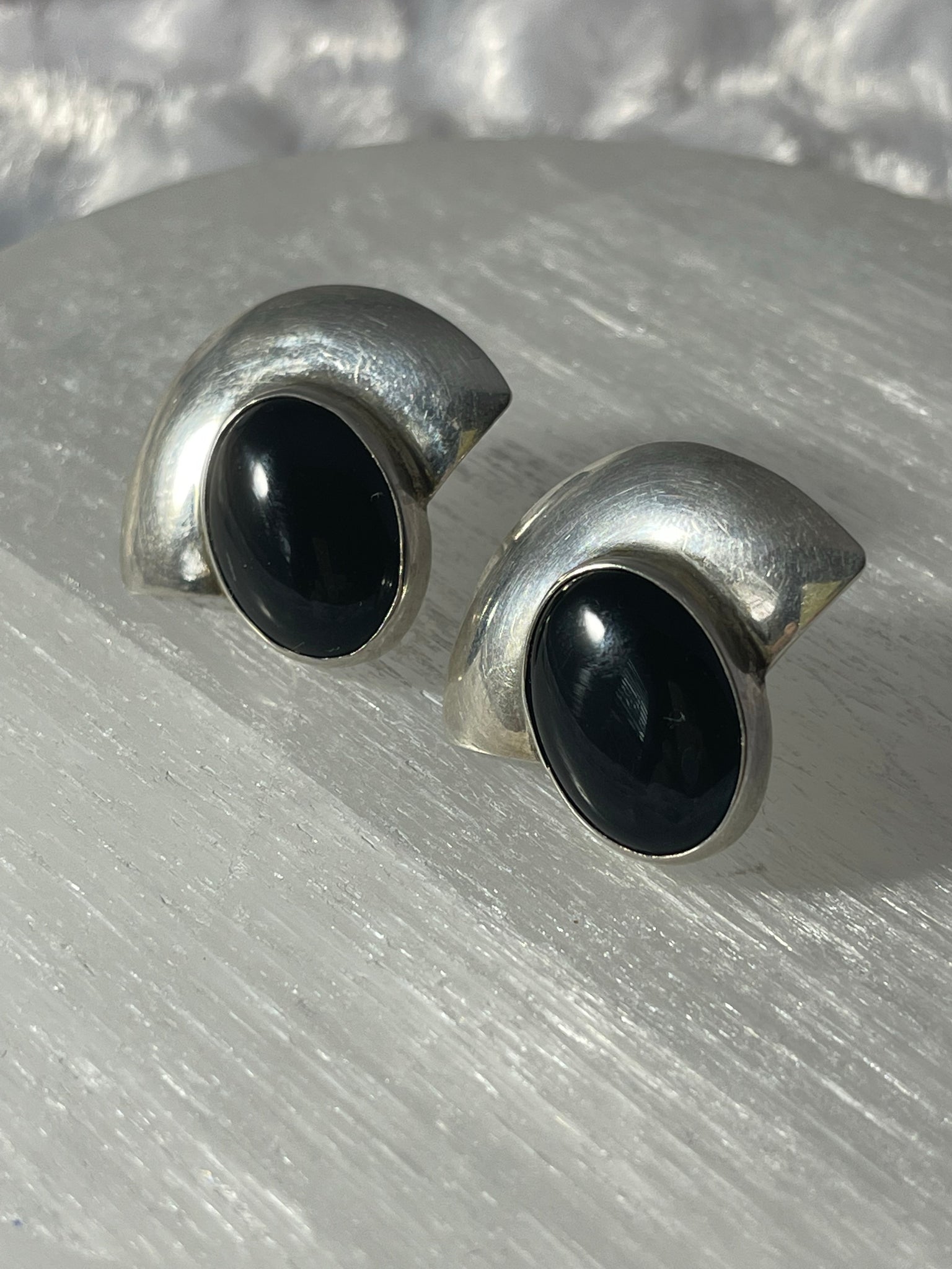 Sterling Silver Earrings with Black Onyx Cabochon. Mexico